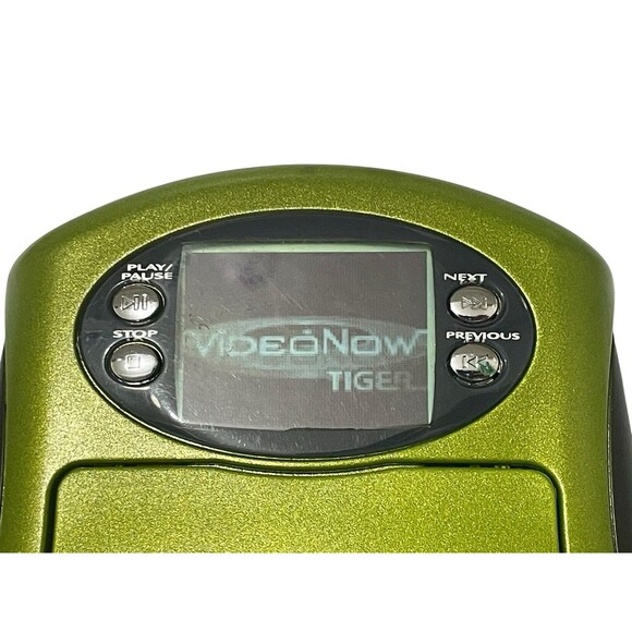 Video Now Personal Video Player 7 Discs Beyblade + Cartoon Lot (Tested/Works) - Picture 7 of 14